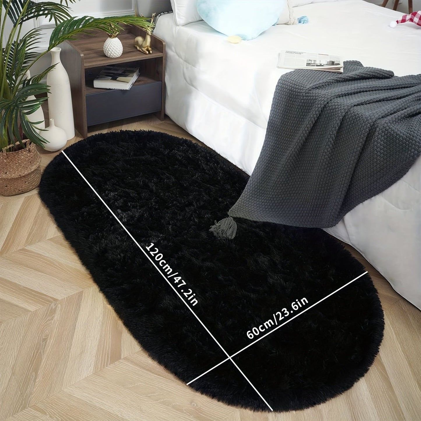 Plush Light Gray Bedroom Mat - Luxurious, Soft, and Easy to Care for with Non-Slip Backing, Perfect for Cozy Home Decor