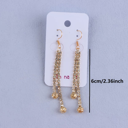 Set of 20 pairs of dangle earrings adorned with dazzling rhinestones, featuring an elegant and classic style. Crafted from zinc alloy, these trendy accessories are perfect for adding a touch of sophistication to any outfit. Ideal for fashionable women