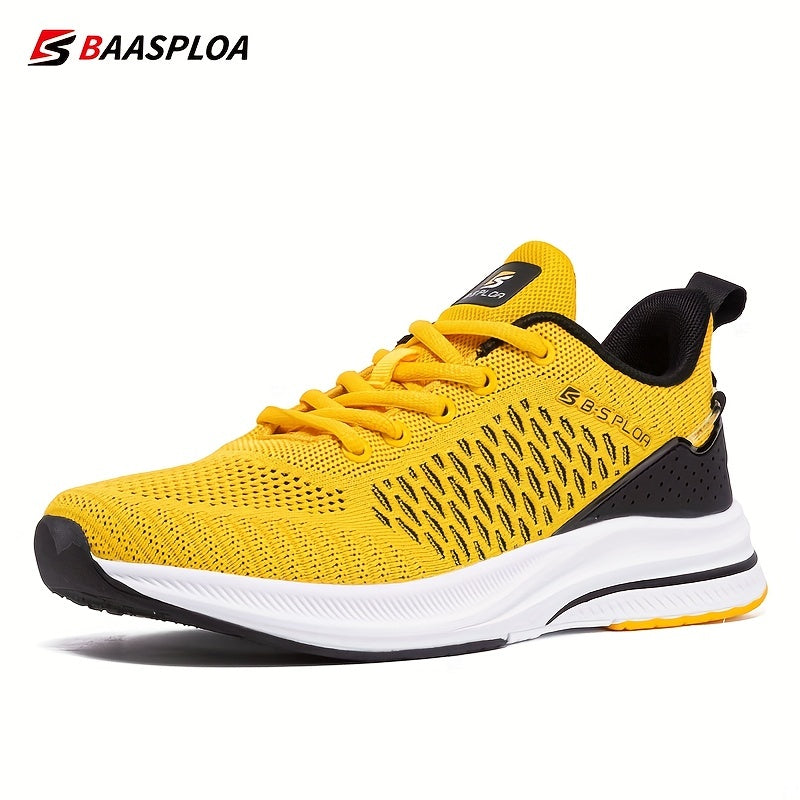 Men's lightweight mesh running shoes for gym, jogging, and tennis with breathable design and comfortable cushioning.