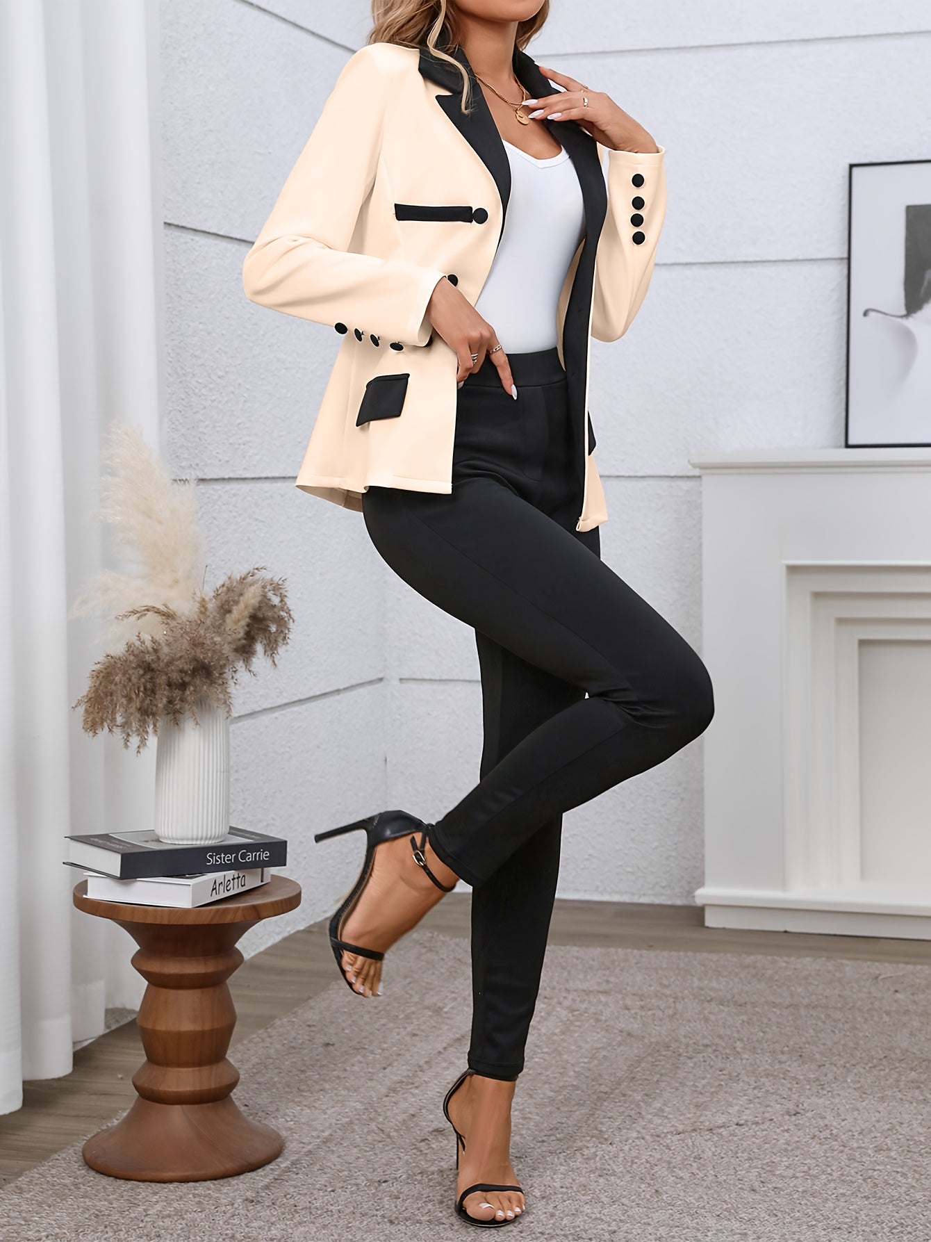 Color block blazer and pants set for women, casual style.