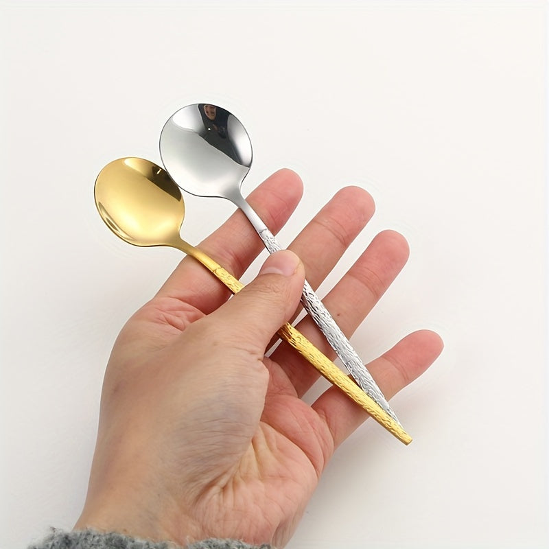 2 pieces/4 pieces/8 pieces of silver, gold, and coffee spoons. These exquisite small spoons are perfect for seasoning, stirring milk, or stirring your tea. Made of stainless steel, these stirring spoons are both practical and elegant.