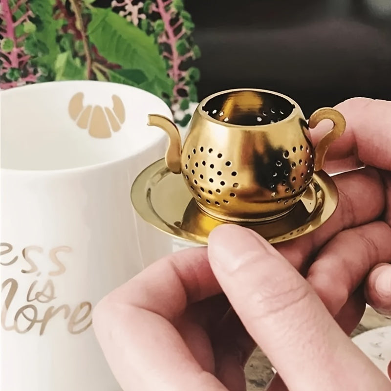 Teapot-shaped 304 Stainless Steel Tea Strainer for Small Teapots - Tea Brewing Accessory