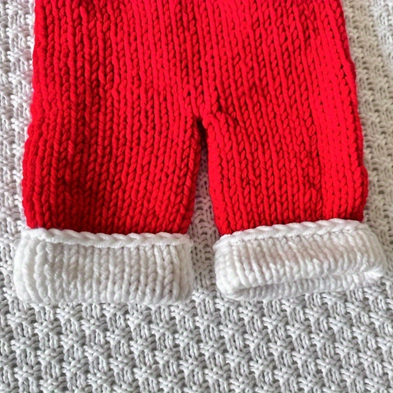 Christmas themed crochet outfit for newborn photography, handmade with love. This Baby Santa Hat and Pants Set is made with high-quality acrylic fiber and is suitable for infants aged 0-3 years. A perfect keepsake gift for your baby's first Christmas and