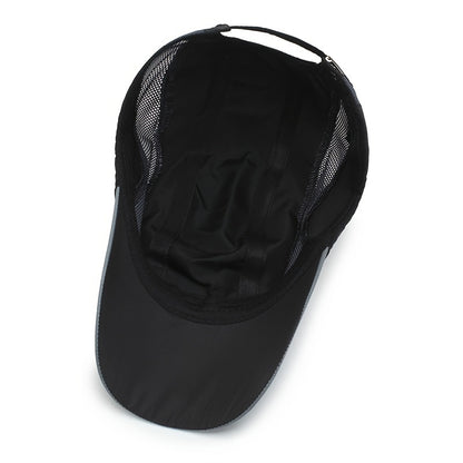 Quick-dry adjustable baseball cap for outdoor sports with UV protection and breathable mesh.