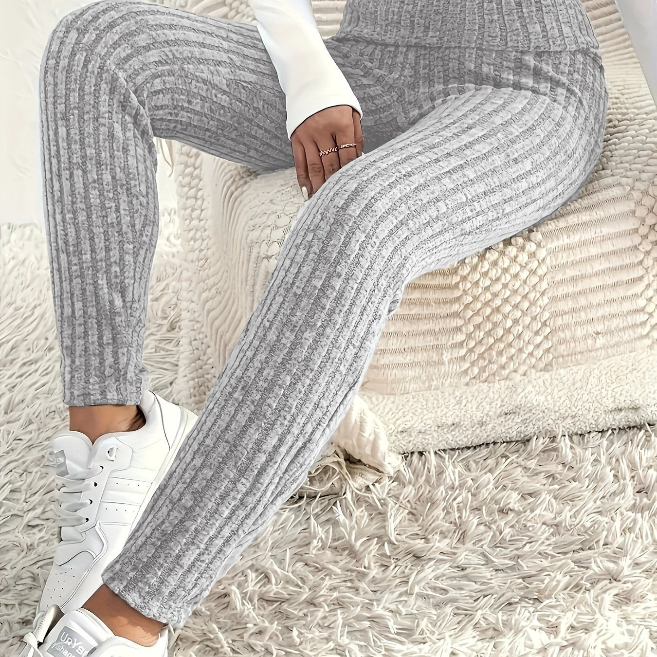 Plus size high waist solid color knit leggings in polyester fabric, suitable for autumn/winter.