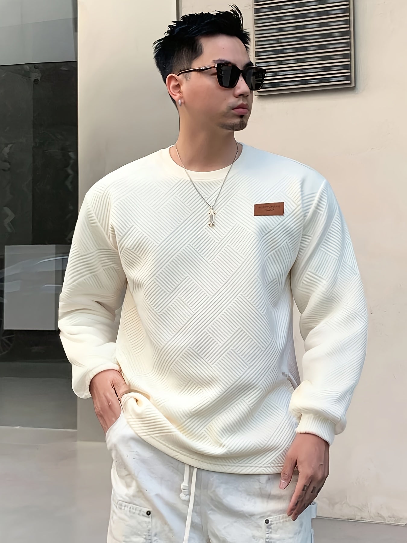 Men's casual sweatshirt with soft polyester material, crew neck, long sleeves, gradient color design, chevron patch detail. Suitable for spring and autumn, machine washable.