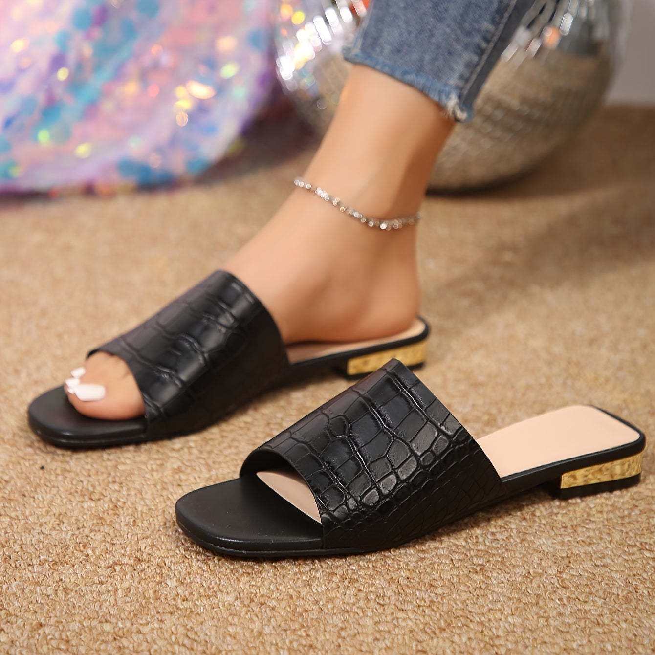 Women's Animal Pattern Slide Sandals, lightweight flat summer shoes with square toe.