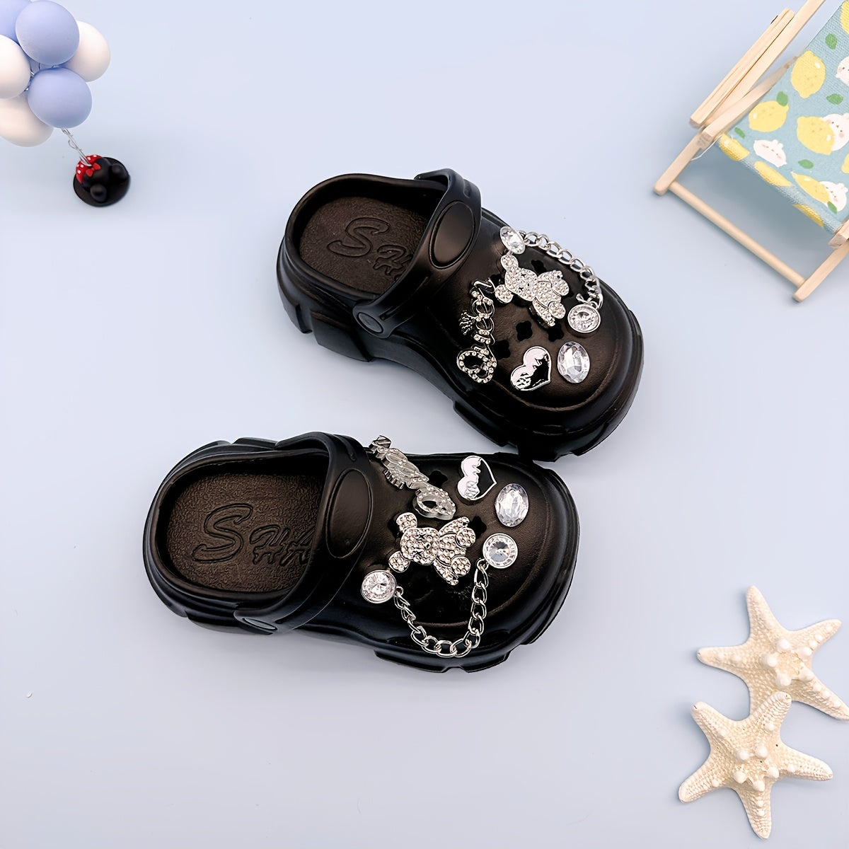 Kids EVA Clogs with Heart & Bear Charms, Casual Slip-On Sandals for Boys and Girls