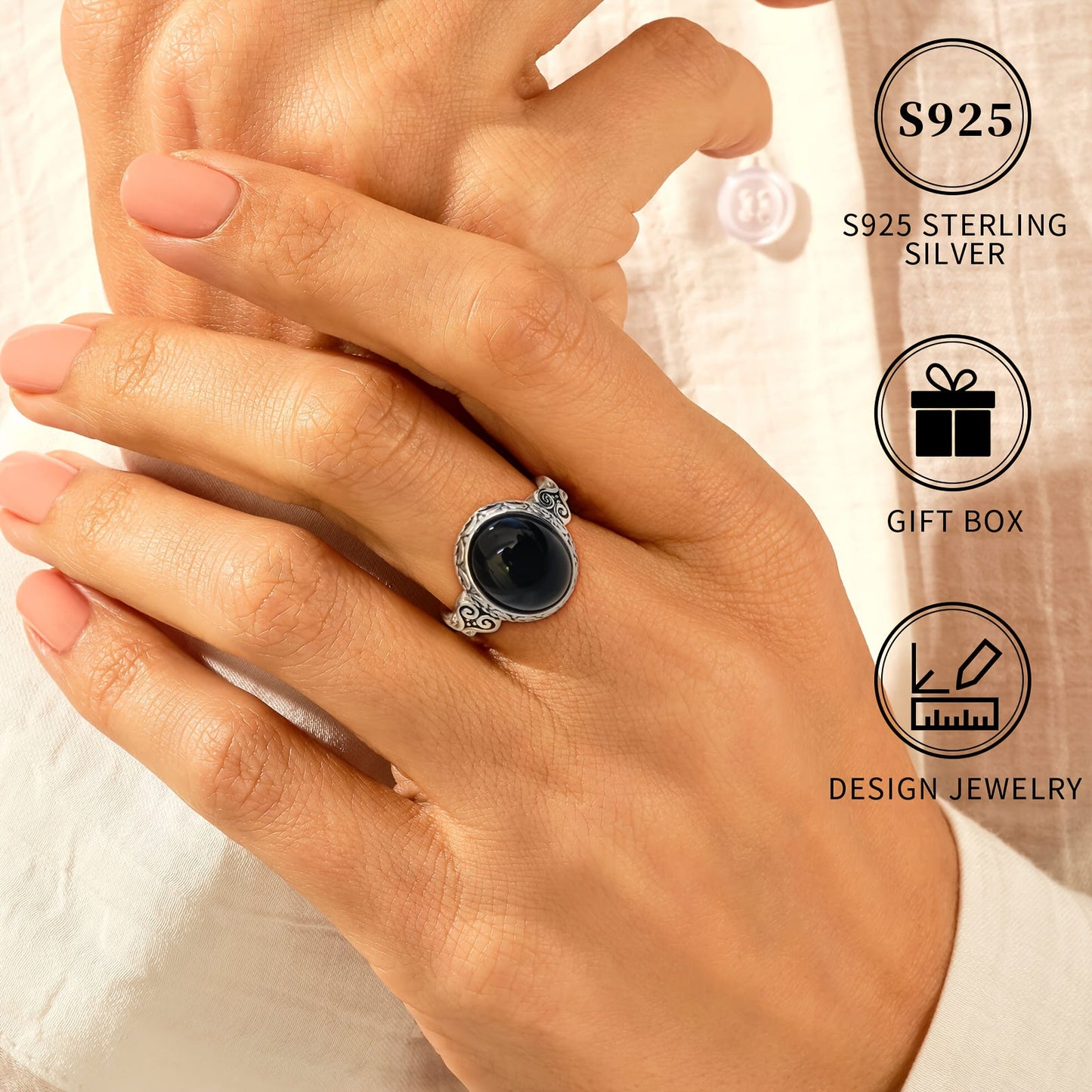 A beautiful S925 sterling silver ring featuring a black agate stone, perfect for women. Hypoallergenic and nickel-free, this ring showcases a heart vine pattern in a Victorian vintage style. Crafted with high-quality materials, it is suitable for daily