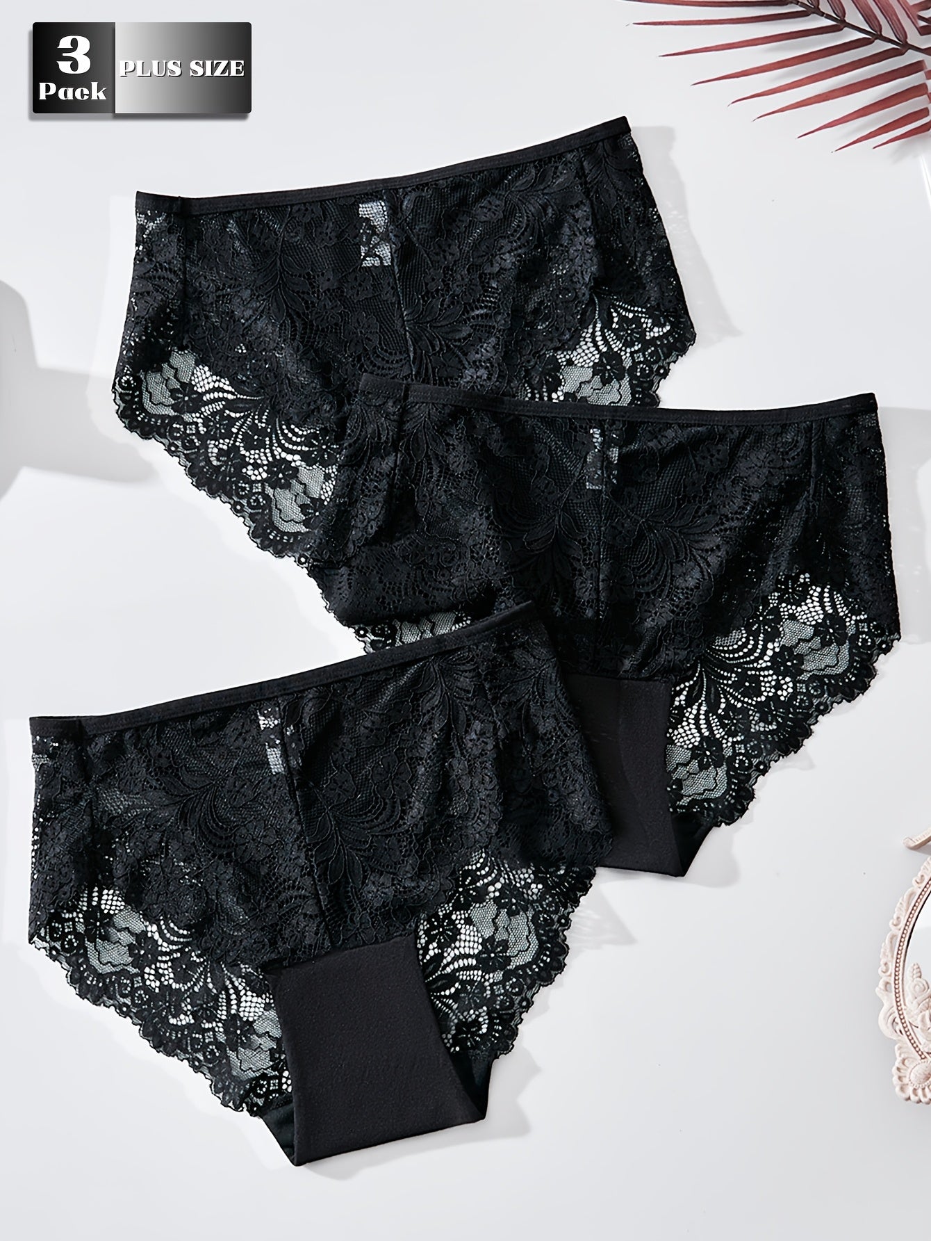 3-pack high waisted plus size briefs in black lace contrast, made of 90% polyamide and 10% elastane with medium stretch knit fabric. Solid color romance style, suitable for mature skin.