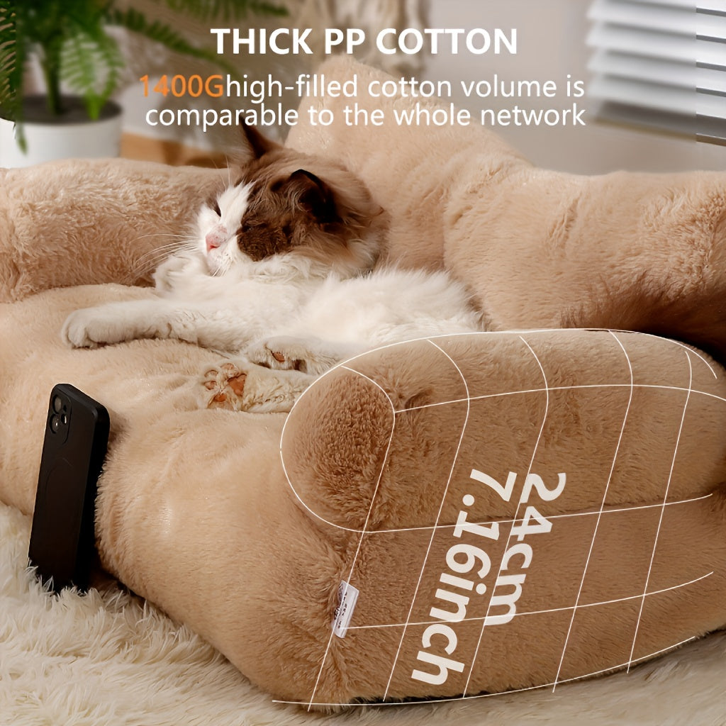 Soft beige plush cat bed with non-slip base, detachable cover, and polyester fill. Ideal for snoozing and relaxing, easy to clean. Perfect for kittens and cats.