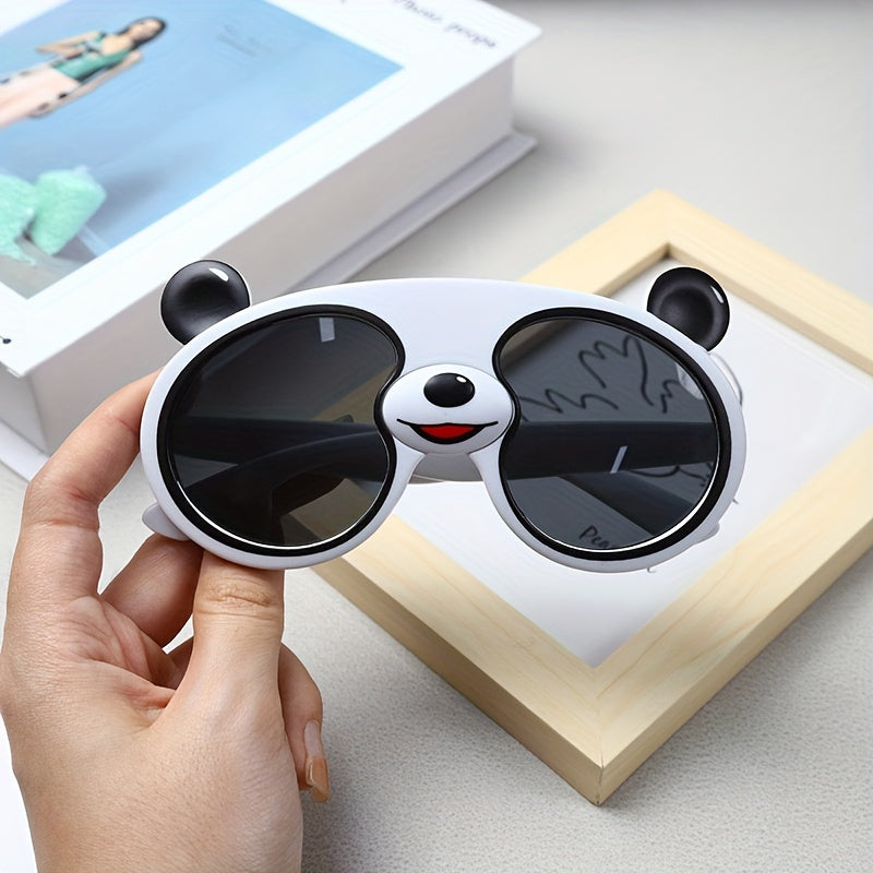 Outdoor Cartoon Panda Glasses for Kids, with Optional Glasses Case, a Cute and Fashionable Gift for Children.