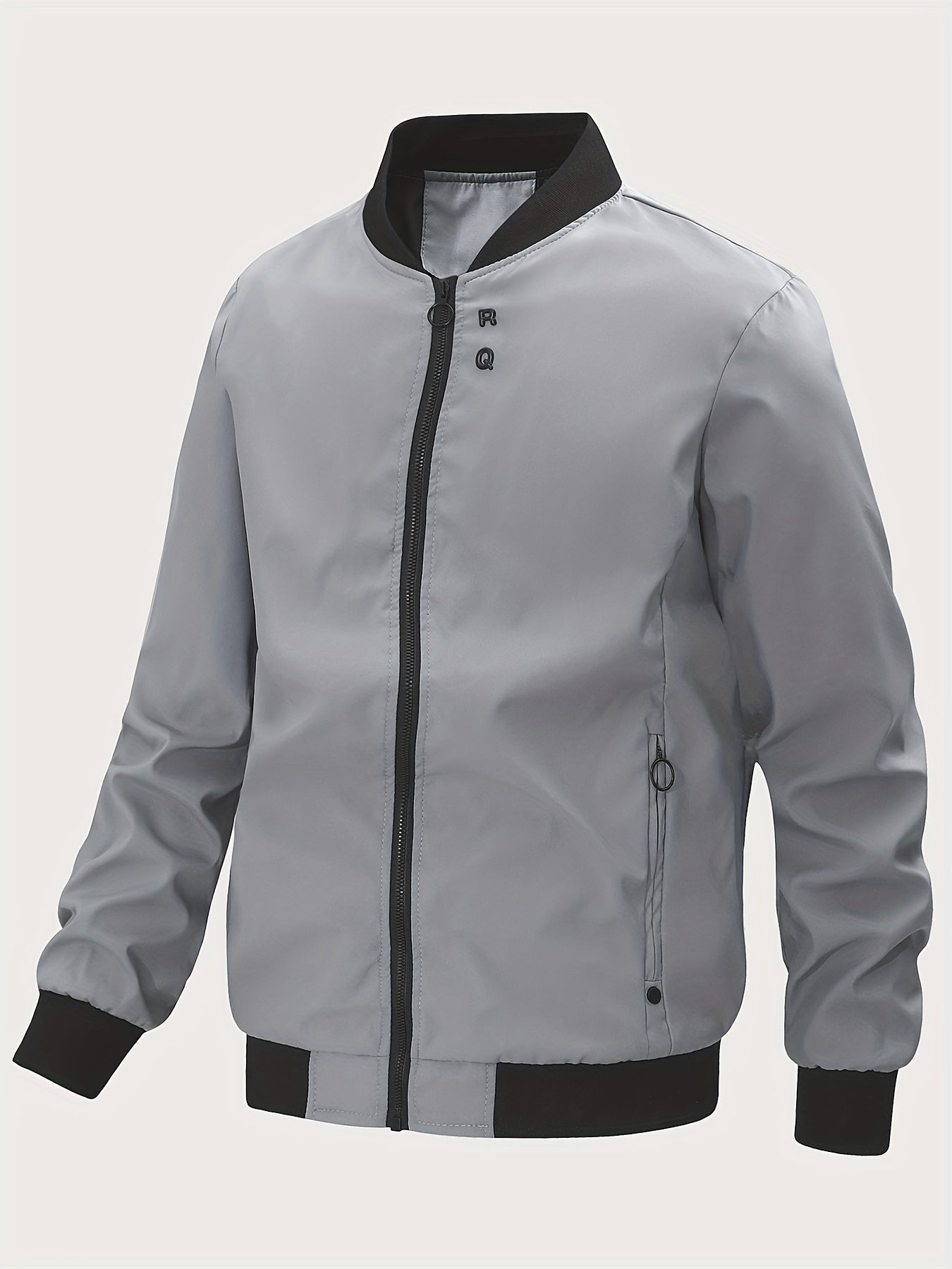 Solid color polyester jacket with zipper, stand collar, pockets, regular fit, and long sleeves. Suitable for all seasons with 100% polyester lining and 125g/m² fabric weight.