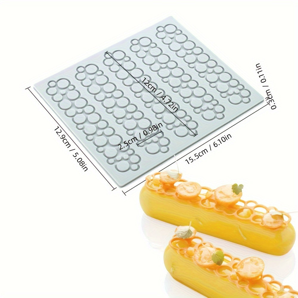 Silicone cake lace mat featuring elegant heart and bubble leaf designs, ideal for decorating Western pastries and chocolates. This food-safe baking mold is perfect for both home and professional use.