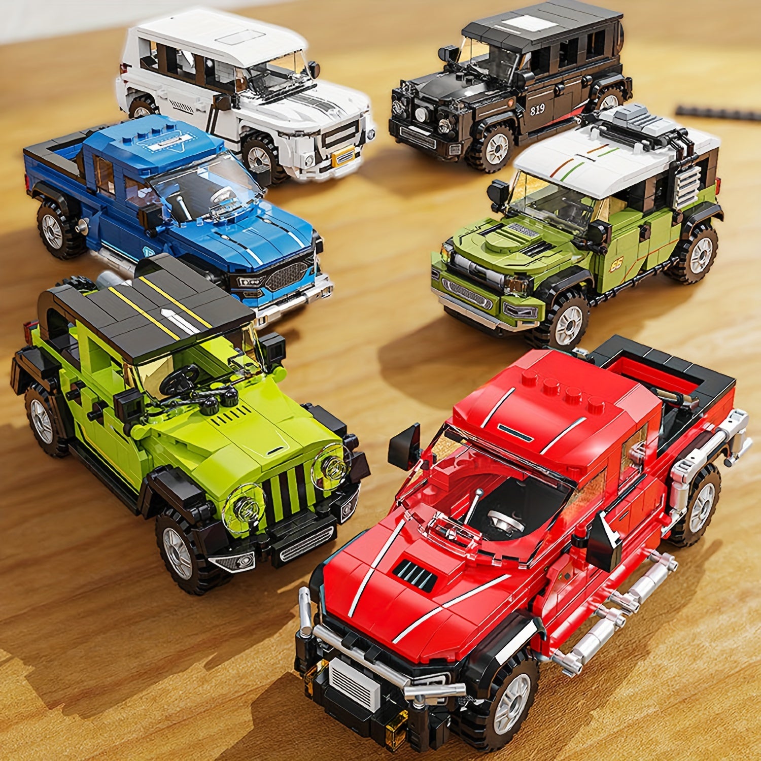 TYCOLE 316pcs Off-Road SUV Vehicle Building Blocks Set - Classic SUV Design - Creative Desk Decor - Gift for Ages 6+ - ABS Material - Multiple Colors