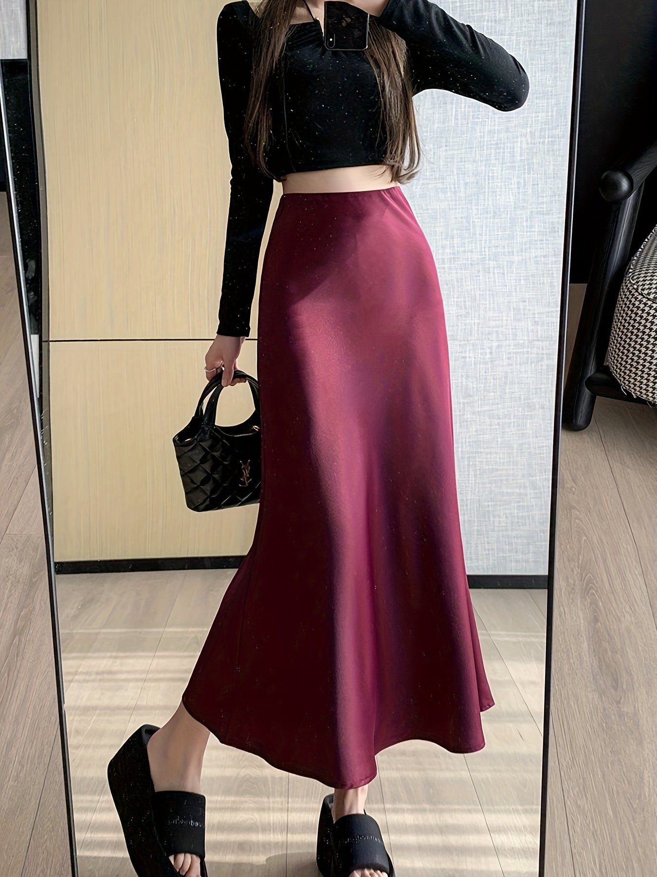 Stretchy imitation acetate satin midi skirt with fishtail design for women.