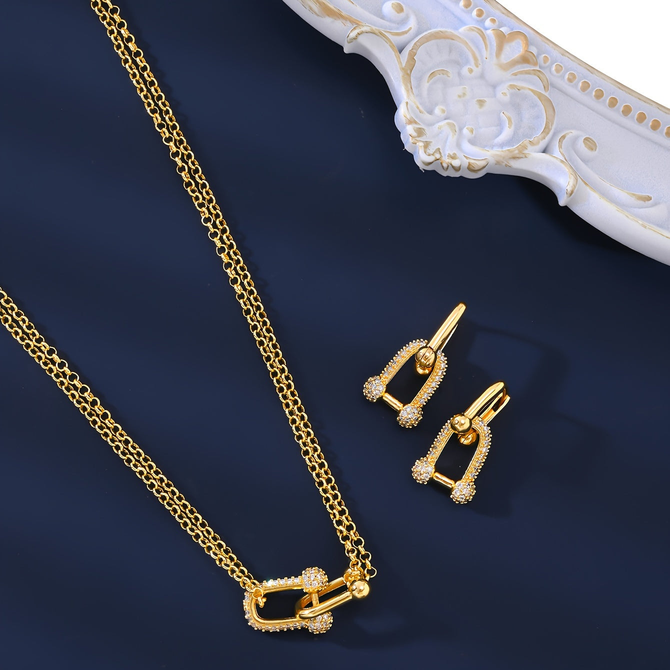 MEIZ Elegant Women's Fashion Jewelry Set - 18K Golden Plated Copper with Synthetic Zirconia, Featuring Sexy & Cute Style, Great for Gifting and Parties, Perfect for Valentine's Day and Every Season.