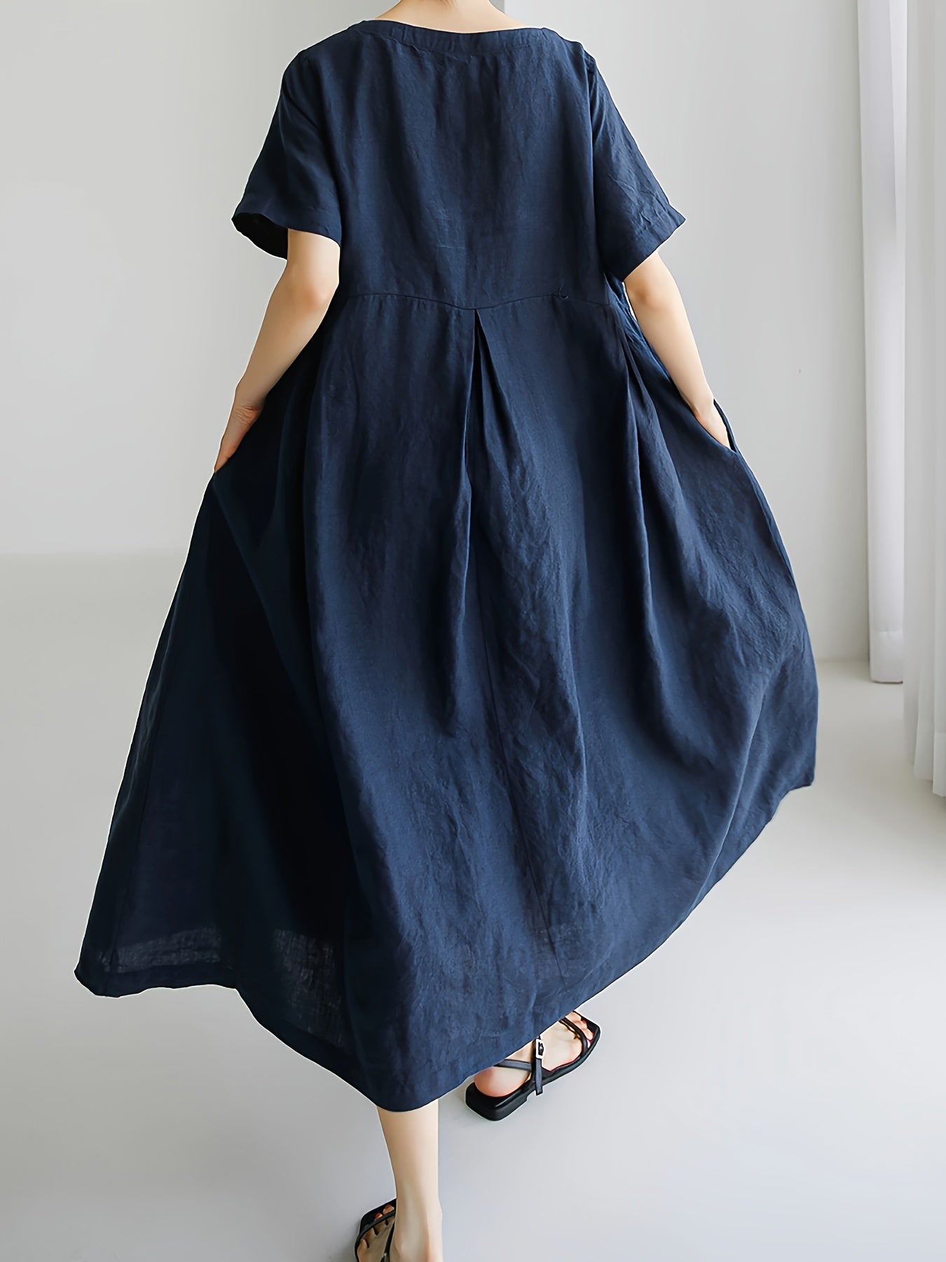 Women's Linen Blend Midi Dress with Oversized Flowy Skirt, Round Neck, Short Sleeves. Machine Washable, Suitable for Beach Outings and Vacations.