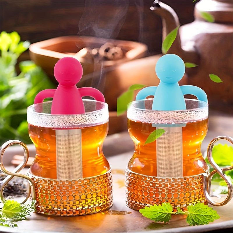 Durable stainless steel fine mesh tea infuser featuring a silicone hook handle - perfect for effortlessly hanging on cups and mugs. Enjoy your favorite loose leaf teas with ease.