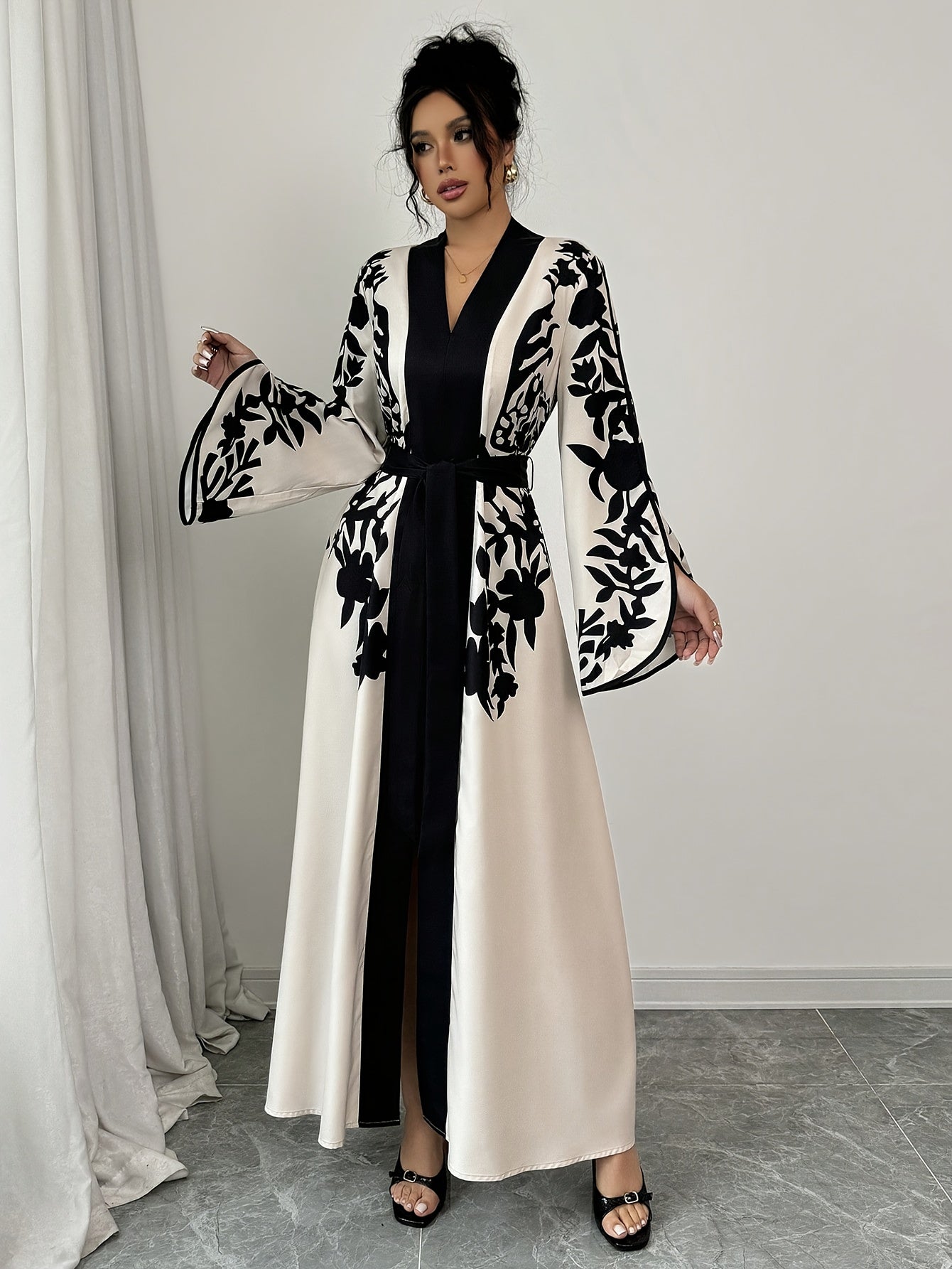 Elegant long sleeve maxi dress with floral and animal print, V-neck, wide swing skirt, includes belt, machine washable, made of polyester.