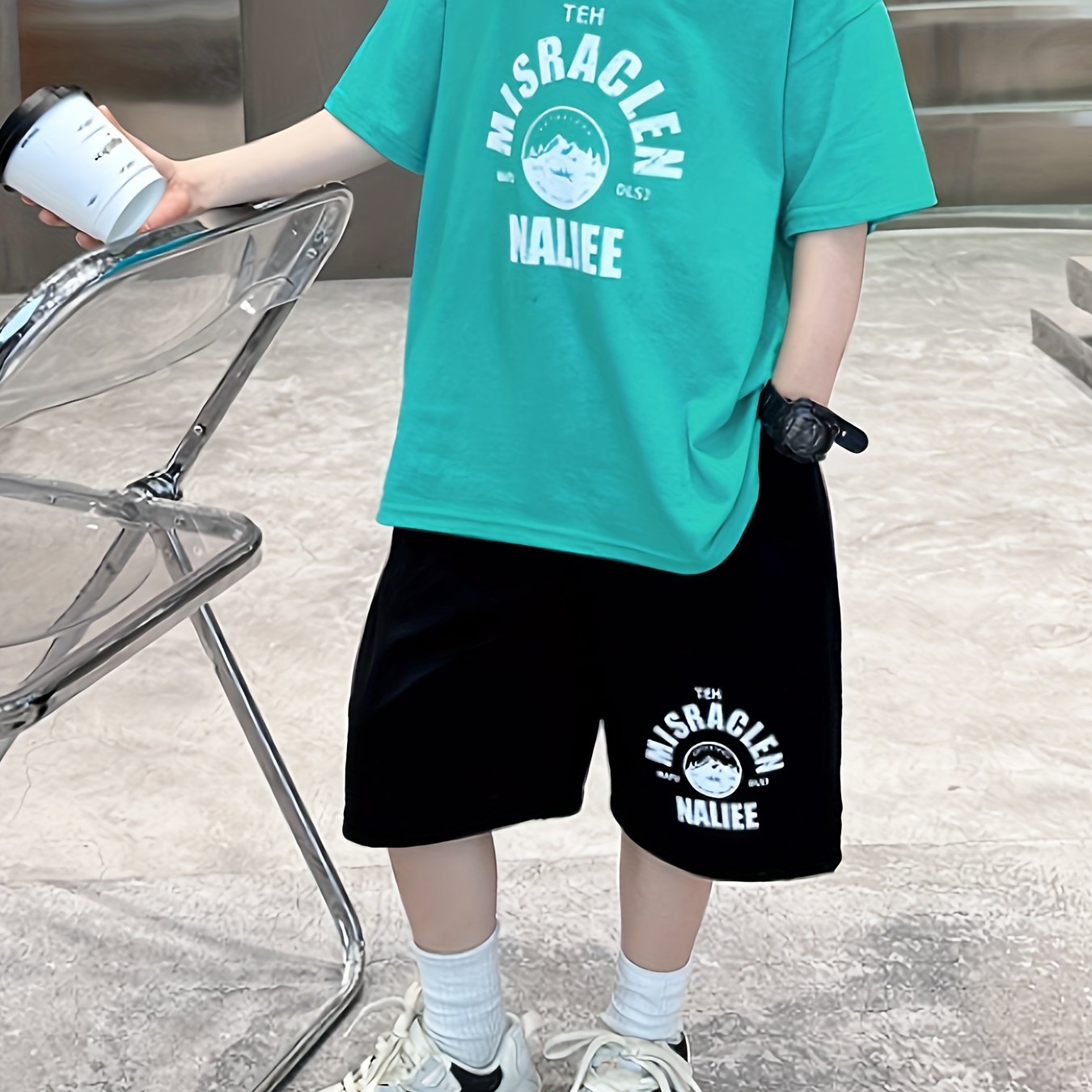 Boys' 2pcs Set: Short Sleeve T-shirt and Shorts for Medium and Large Children