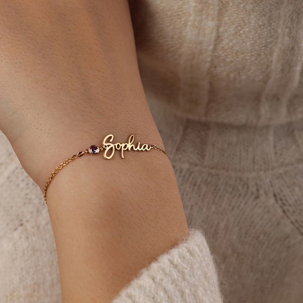 Elegant 18K Golden Plated Stainless Steel Name Bracelet with Synthetic Zirconia, Vintage Style Customized Birthstone Jewelry for Everyday Wear and Special Events