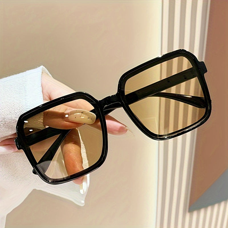 2024 Chic Women's Square Fashion Glasses with Anti-Glare Lenses - Trendy Street Style Accessory