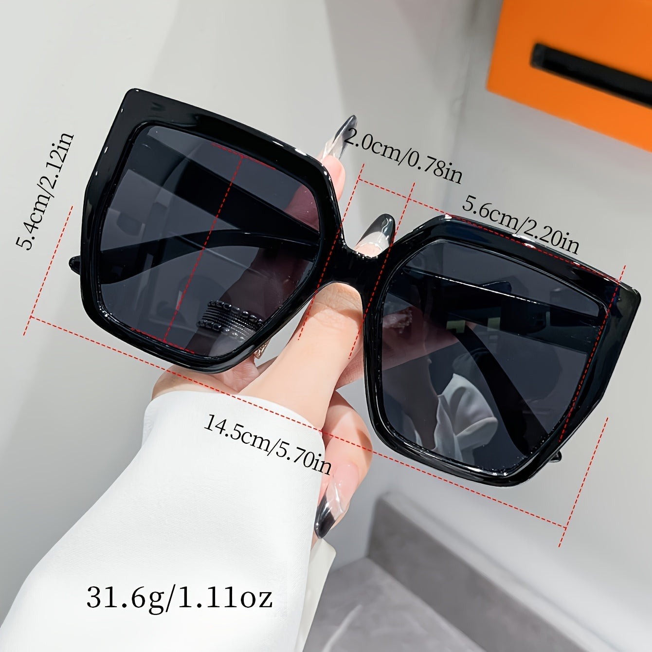 1pc Large Square Leopard Fashion Sunglasses for Casual Outings for Women and Men