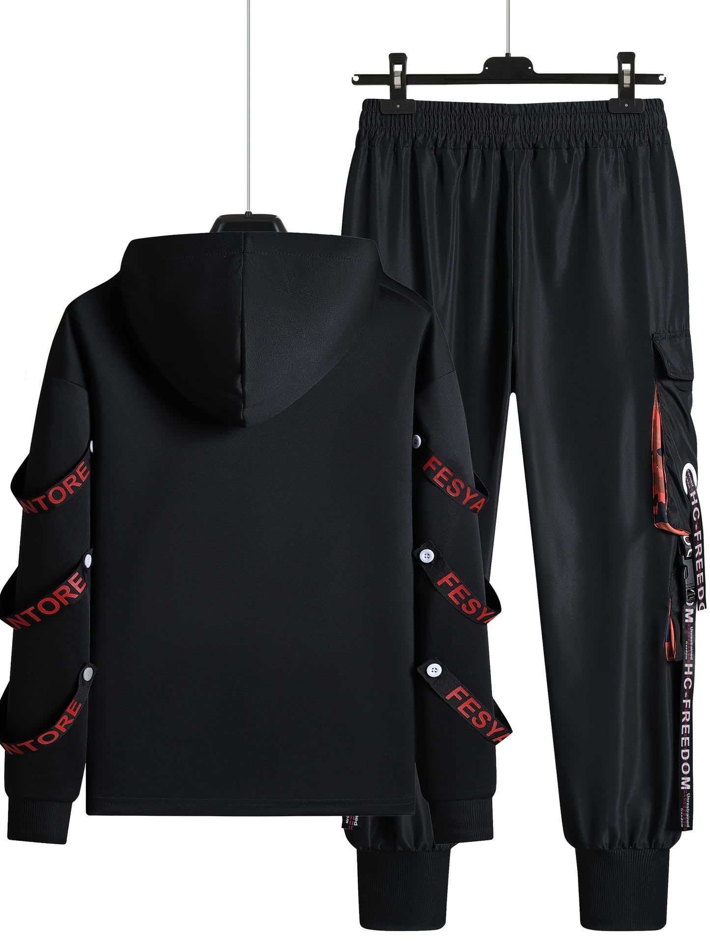 Men's casual sports outfit for autumn and winter with a stylish hoodie, tapered pants, and trendy multi-pocket work pants.