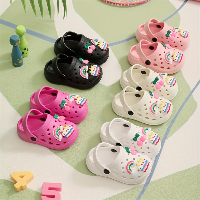 New girls' EVA hole shoes for indoor and outdoor wear. Available for summer activities at home and on the beach.