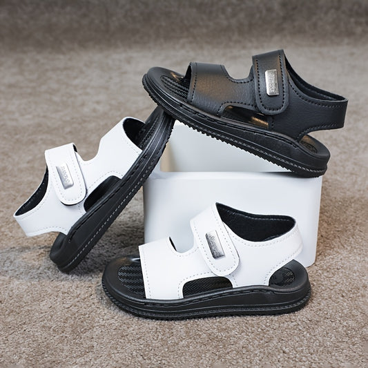 Boys' open-toe sandals that are both stylish and comfortable, perfect for indoor and outdoor beach use, with breathability and lightweight design.