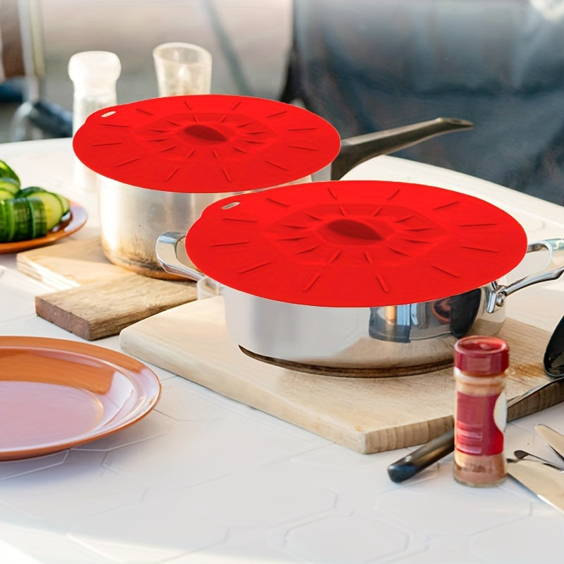 A collection of 5 durable silicone lids that are perfect for covering bowls, cups, plates, pots, pans, and more. These versatile covers can be used in the microwave, stovetop, oven, fridge, and freezer. They are BPA-free and come in various sizes to suit