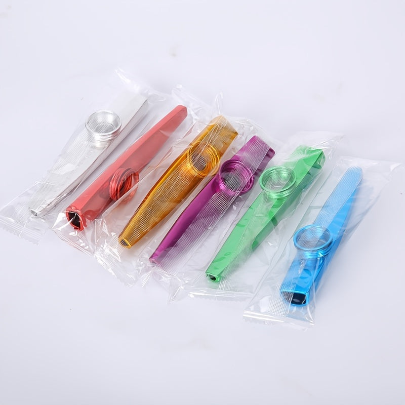 High-quality metal kazoo with flute tube, three flute membranes, and lightweight aluminum alloy construction. Portable and easy to use, suitable for both beginners and experienced