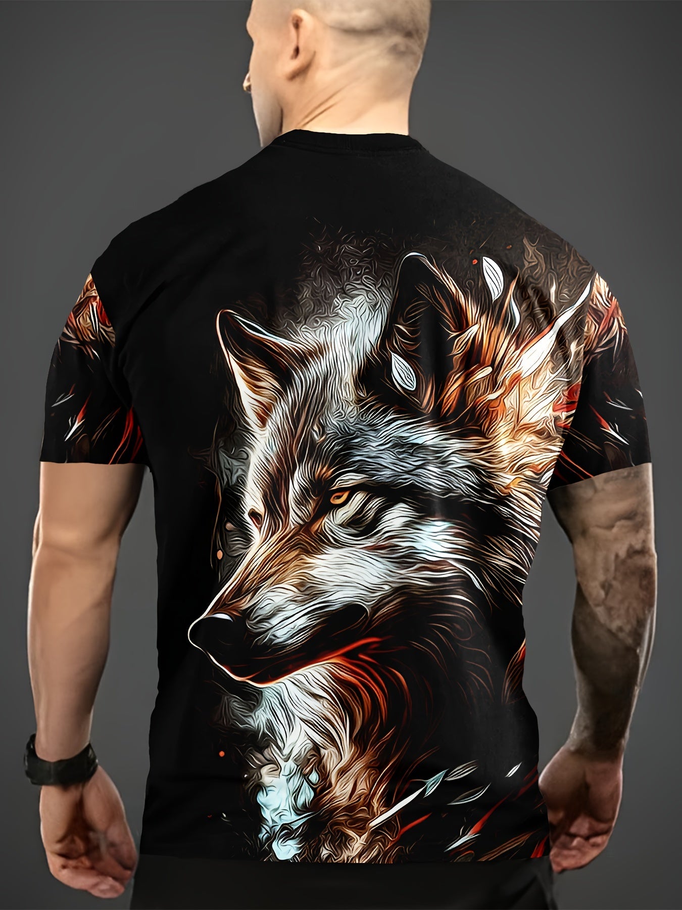 Men's crew neck T-shirt featuring hidden Wolf print