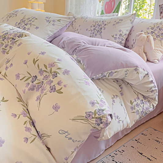 Soft floral print bedding set includes duvet cover and 2 pillowcases, made of breathable polyester with zip closure. Suitable for all seasons, perfect for bedrooms and guest rooms.