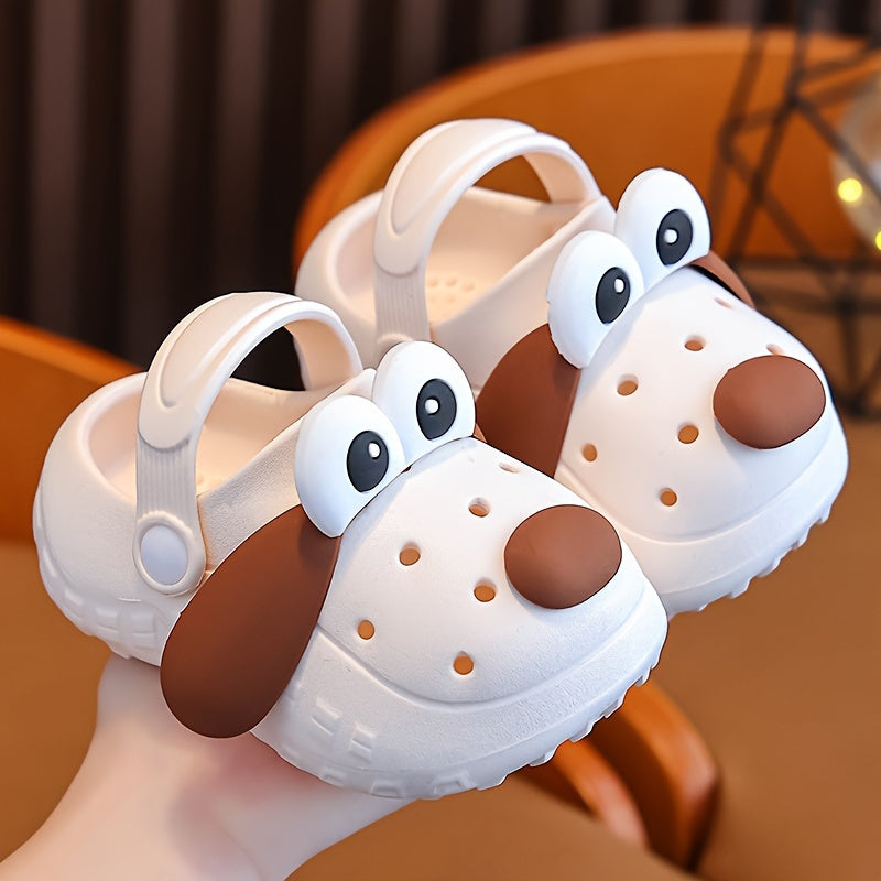 Children's cartoon dog pattern sandals, lightweight EVA shoes for toddlers, non-slip casual loafers for all seasons, suitable for boys and girls under 14. Great for the garden, beach, and