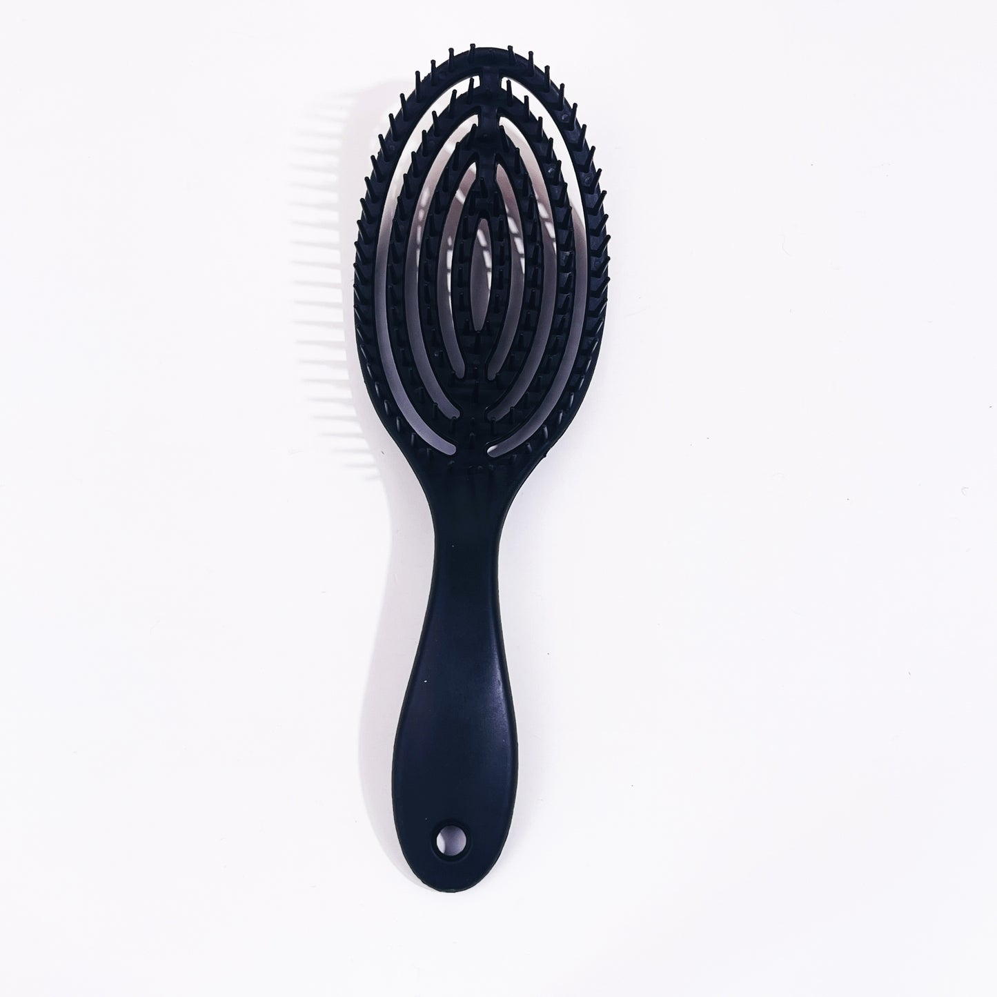 1 count of Hollow Out Hair Comb with Scalp Massage, Anti-static and Anti Knot features for Styling and detangling hair.