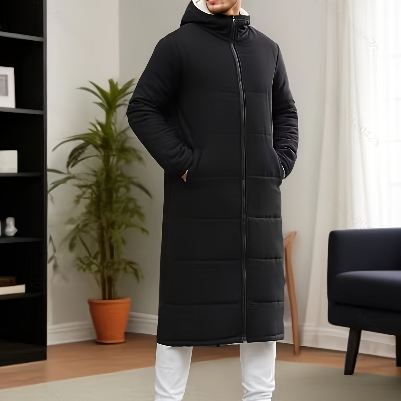 100% issiq polyester fleytsidan tayyorlangan erkaklar uchun ikki tomonlama kapüşonli uzun palto. Qattiq rang, cho'zilmaydigan mato, uzun yenglar, zipper yopilishi, keng kesim, to'qilgan plakat va 220g/m² og'irlik xususiyatlariga ega.