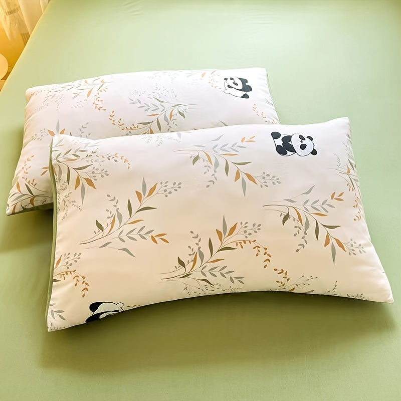 Set of 2 hypoallergenic floral pillowcases, made from machine washable polyester. These envelope closure pillow covers feature deep pockets and a beautiful all-season garden flower print, perfect for adding a touch of elegance to your bedroom, guest