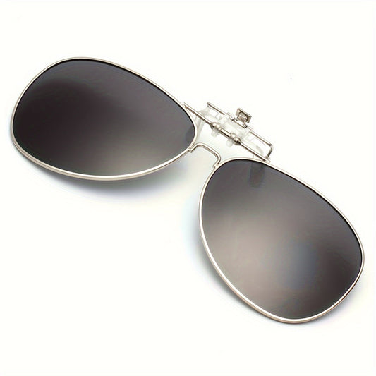 Get the vintage look with these classic polarized lens glasses, with a large frame and fashionably designed clip-on. Perfect for outdoor camping, vacation, or just daily wear.