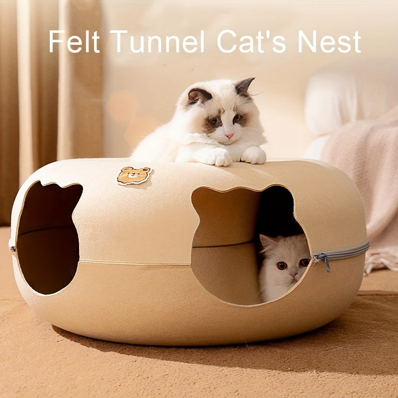 Felt cat shelter with zippered entrance and detachable bed, suitable for all seasons