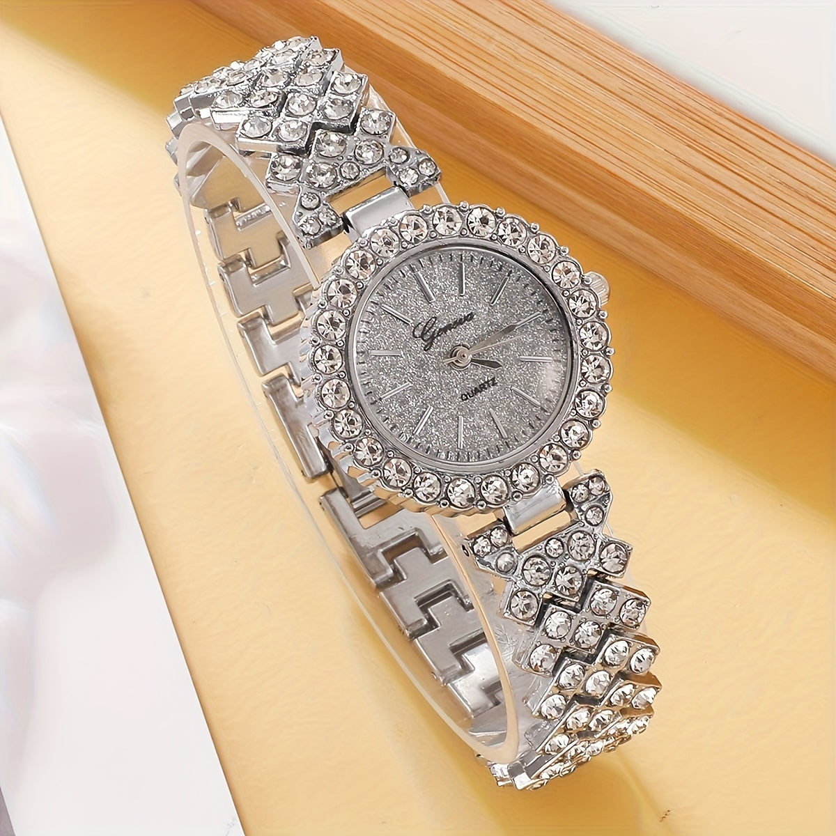 Elegant set of 6 Quartz watches with rhinestones, includes necklace, bracelet, earrings, and ring. Perfect gift for Mom or girlfriend on special occasions.