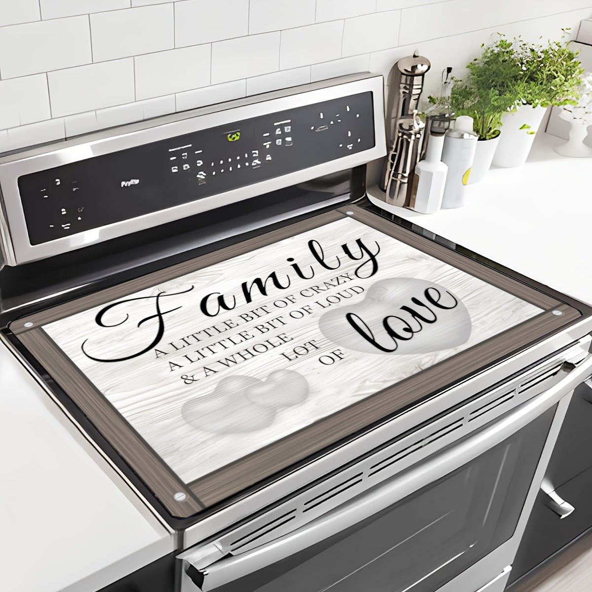 Wood Grain Design Stove Top Protector, 72.39x52.07cm, Scratch-Resistant & Heat-Resistant, Non-Slip Rubber Backing - "Family Love" Inspirational Quote. Dishwasher Safe, Versatile Kitchen Decor Mat for Cooktops, Countertops, Dryers.