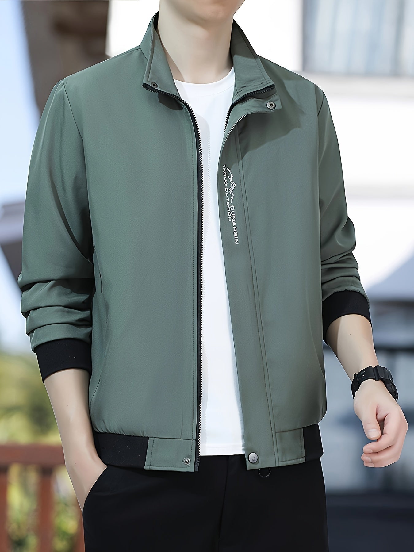 Casual zip up jacket with chic stand collar, for men.