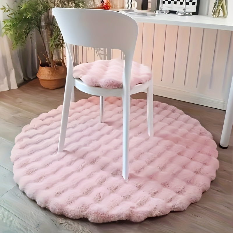 Elegant Plush Faux Rabbit Fur Circular Rug - Supremely Soft, Plush, and Warm, Easy-Care Polyester Blend, Anti-Skid Base, Ideal for Enhancing Living Room or Bedroom Décor - Contemporary Minimalist Design