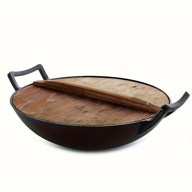 Large traditional cast iron wok with pine wood lid, double handles, thick uncoated base, suitable for induction and gas stoves, perfect for home cooking.