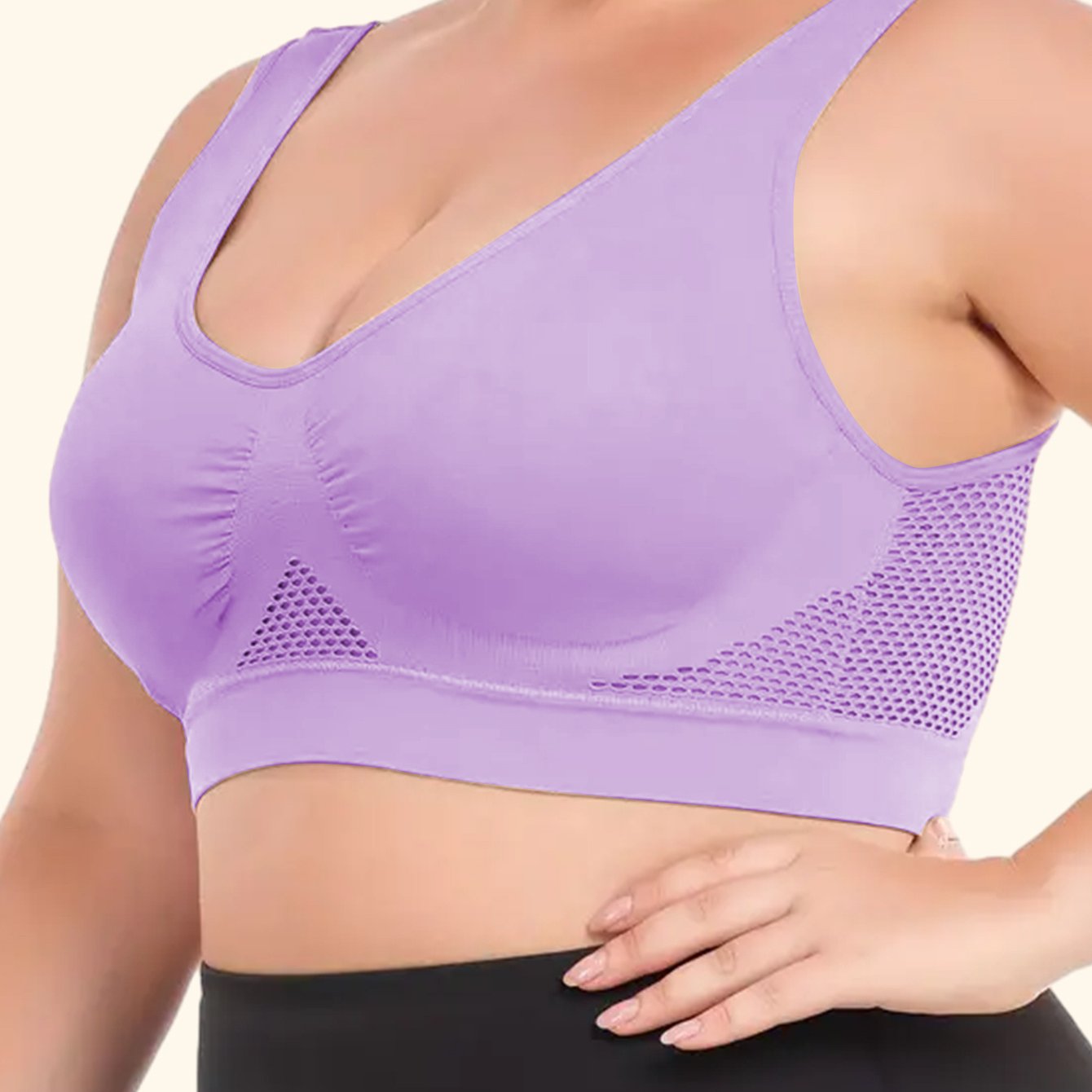 Plus Size Women's Sports Bra with Wide Straps and Shockproof Design