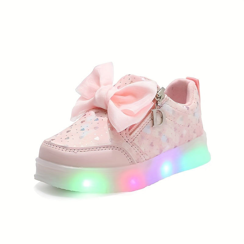 2024 Spring/Summer Collection Girls' LED Fashion Sneakers with Heart Pattern, Bow Detail, and Zipper Closure. Suitable for Ages 14 and Under.