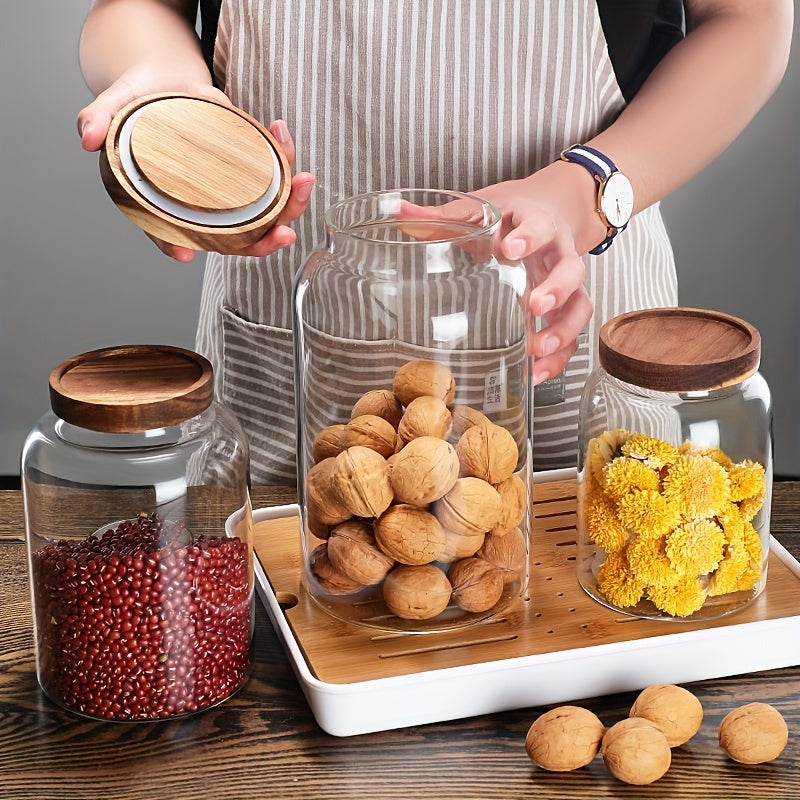 Glass Food Storage Container, 41oz/61oz/95oz capacity, equipped with airtight lid for storing flour, cereal, coffee, pasta and more. A must-have kitchen accessory for organizing and storing pantry essentials.