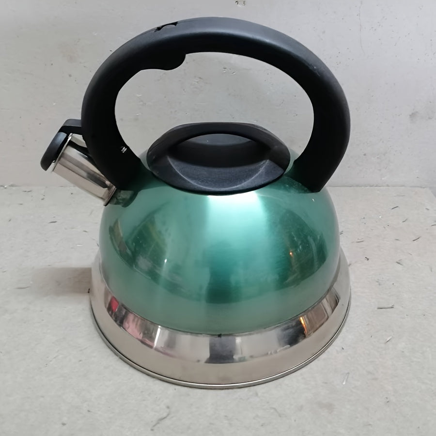 No electricity required: The 1pc Stainless Steel Whistle Kettle 2.5L is compatible with gas, electric, induction, ceramic & halogen stovetops. It features a practical lid and fast boiling capabilities.